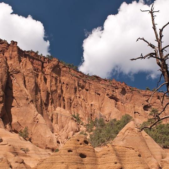 hike_0612_n_redmtn.jpg hike_0612_n_redmtn.jpg